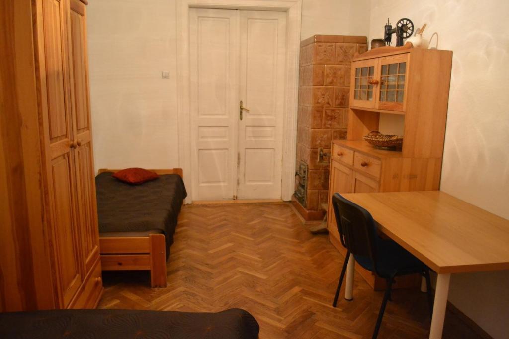 Apartment Mariacki Tower Cracóvia Exterior foto